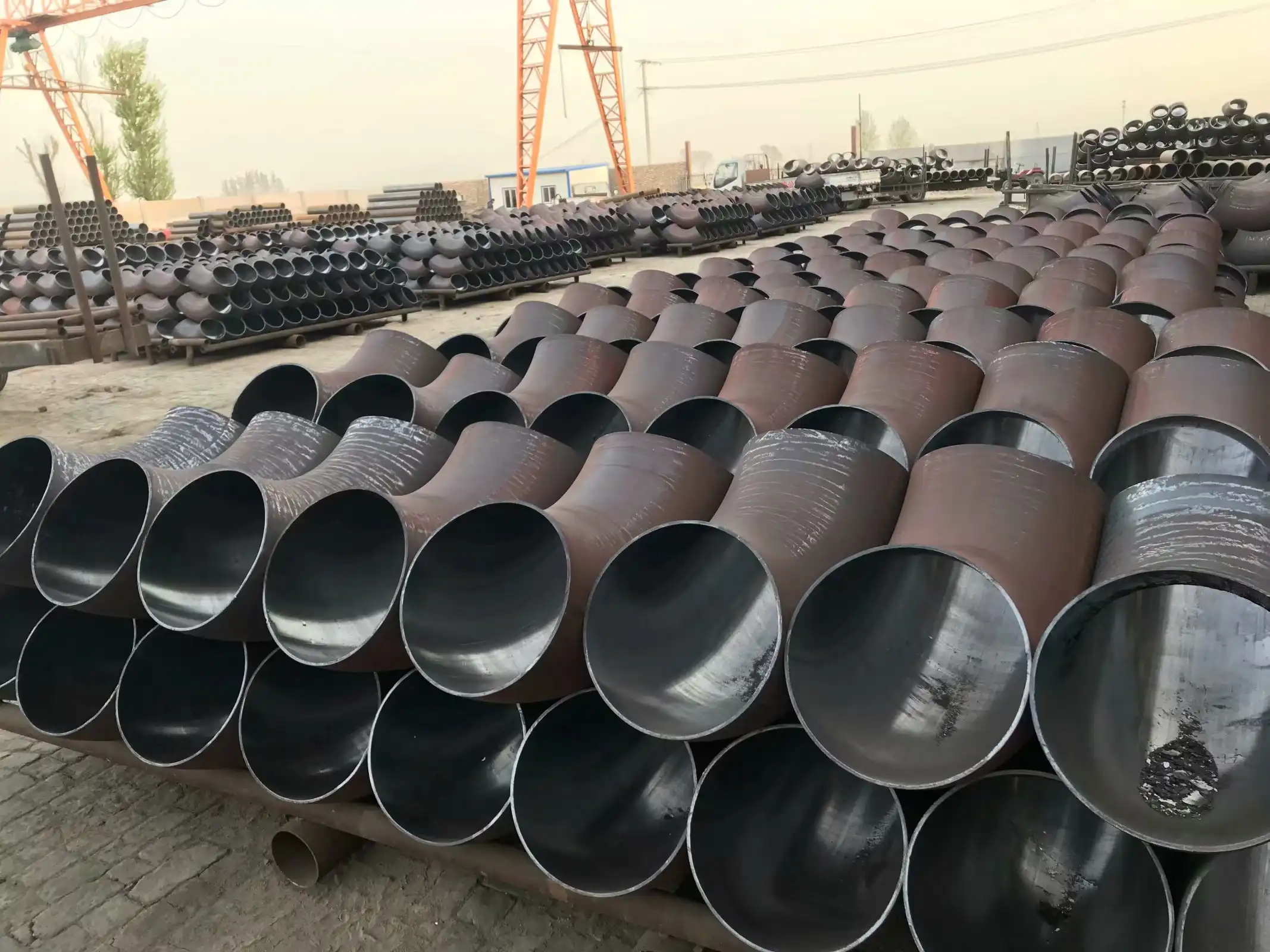 Why Hot Bending Matters in High-Pressure Butt Weld Fittings？